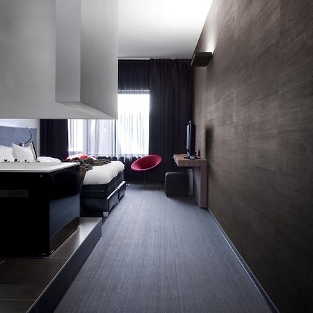 Carbon Hotel غينك الغرفة الصورة