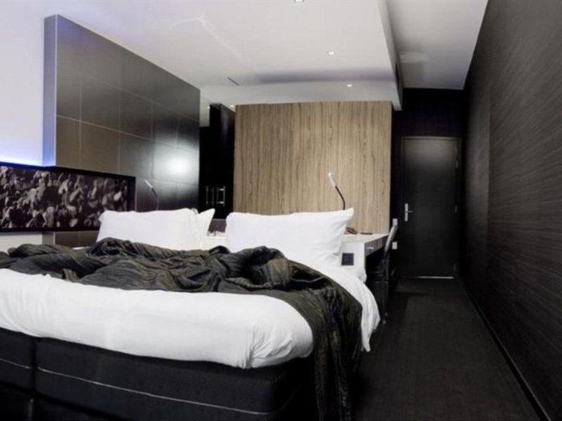 Carbon Hotel غينك المظهر الخارجي الصورة